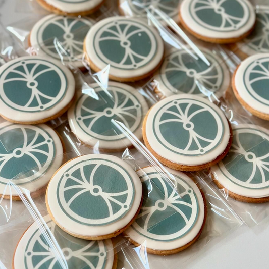 Personalised Logo/Photo Edible Biscuit/Cookie Toppers